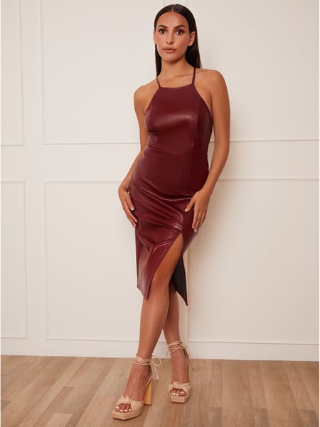Chi Chi London Red Petite Halter Neck PU Bodycon Dress (103696) | € 49