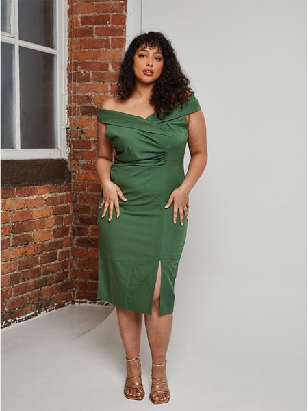 Chi Chi London Green Dark Bardot Ruched Detail Midi Dress (121061) | € 62