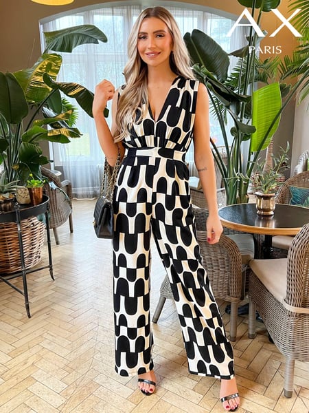 AX Paris Abstract Print Black Jumpsuit (352853) | € 15