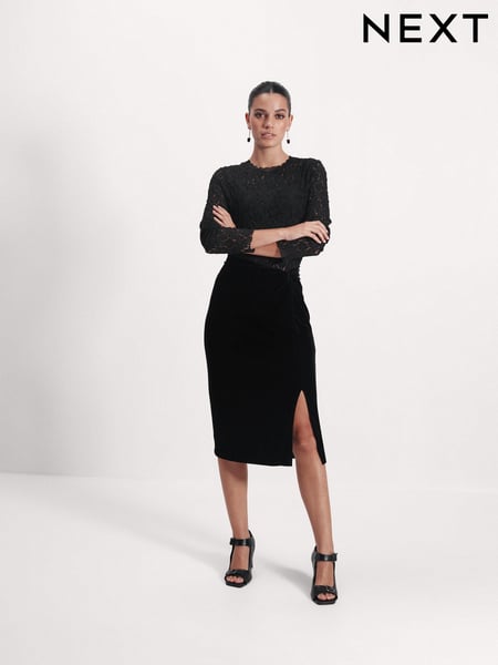 Black Velvet Gathered Skirt (359196) | € 12