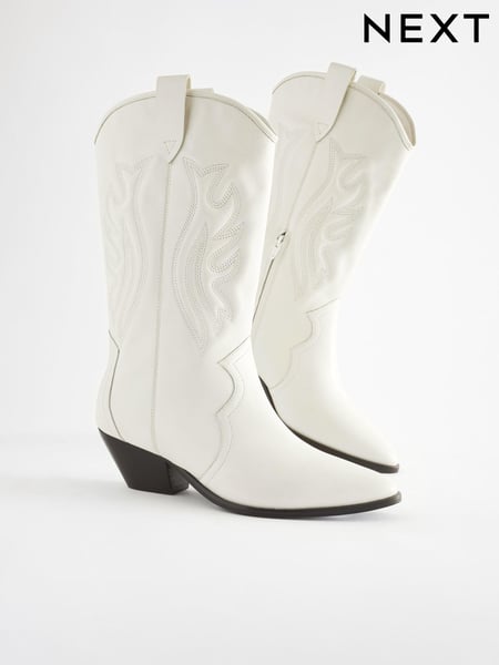 White Signature Leather Forever Comfort® Stitched Western Boots (376981) | € 62
