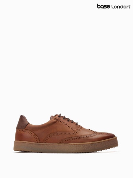 Base London Christo Brogue Sneakers (422927) | € 91