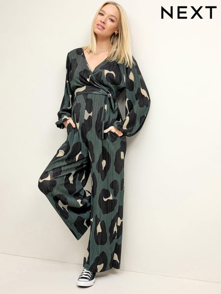 Khaki Green Animal Print Maternity Plissé Jumpsuit (519447) | € 30