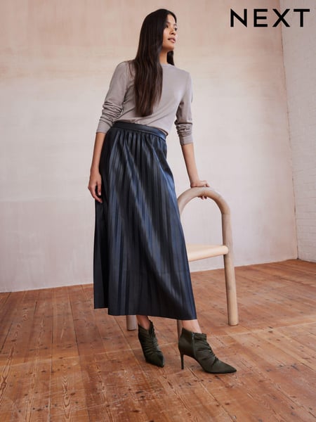 Black PU Pleated Midi Skirt (523745) | € 14