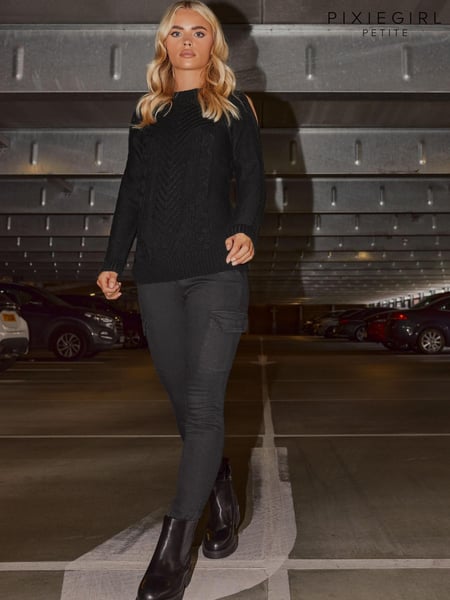 PixieGirl Petite Black Cold Shoulder Jumper (528752) | € 11
