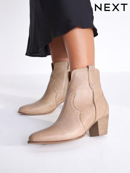 Nude Forever Comfort® Leather Cowboy/Western Boots (543199) | € 48