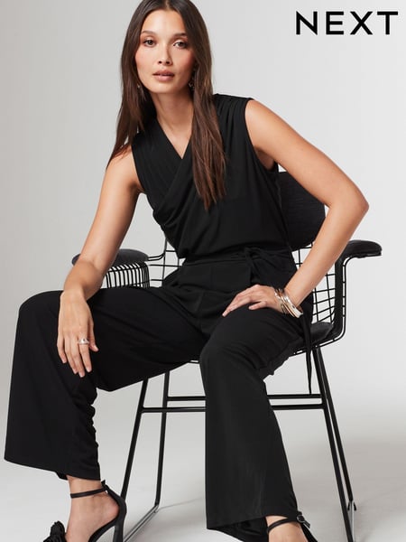 Black Sleeveless Ruched Shoulder Jumpsuit (567374) | € 25