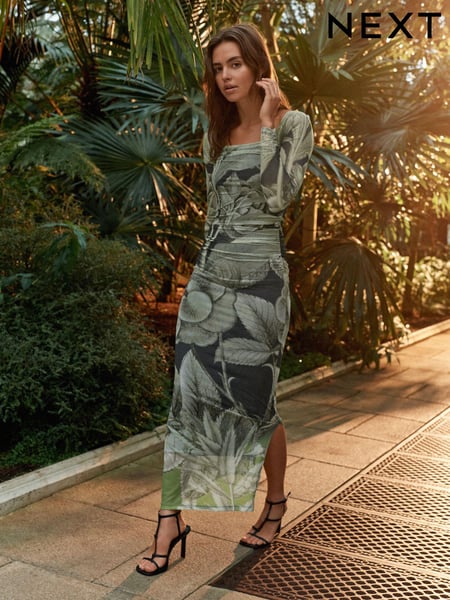 Navy and Green Floral Kew Collection Square Neck Long Sleeve Mesh Dress (644340) | € 25