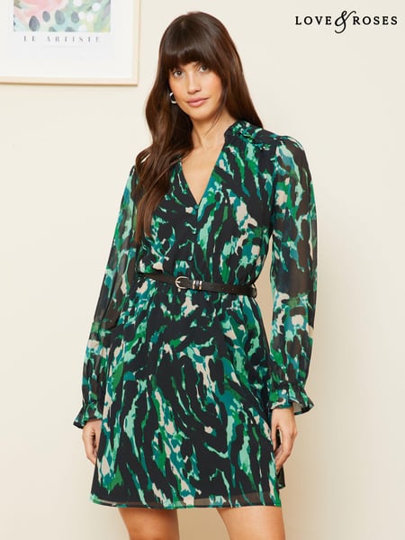 Love & Roses Textured Green Chiffon V Neck Elasticated Sleeve Belted Mini Dress (655780) | € 17