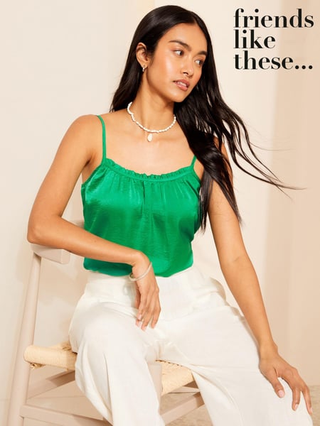 Friends Like These Green Satin Strappy Ruffle Edge Cami Vest (664987) | € 8