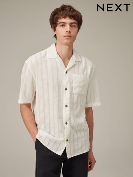 White Textured Seersucker Short Sleeve Shirt (680971) | € 22