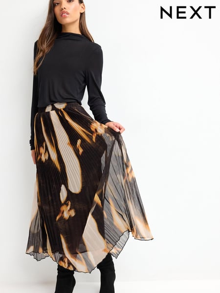 Black Marble Print Pleated Chiffon Midi Skirt (705715) | € 10