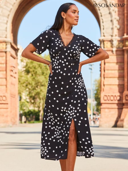 Sosandar White Lace Trim Fit & Flare Dress (818728) | € 123