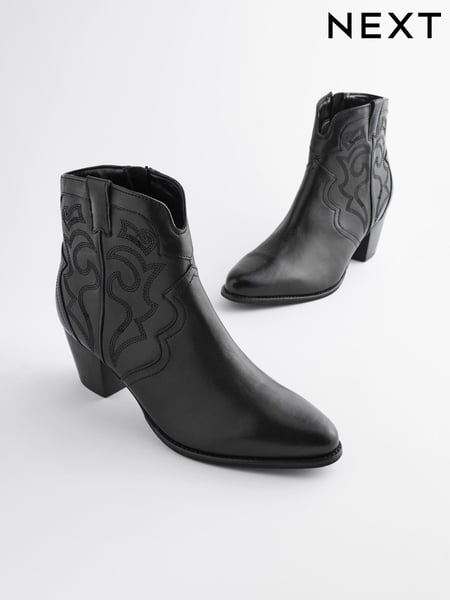 Black Regular/Wide Fit Forever Comfort® Stitched Detail Ankle Western/Cowboy Boots (828503) | € 18