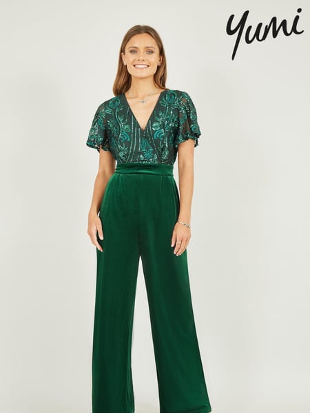 Yumi Green Sequin Embellished Velvet Jumpsuit With Angel Sleeves (831151) | € 117