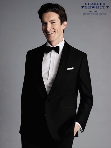 Charles Tyrwhitt Black Slim Fit Shawl Lapel Dinner Suit (870089) | € 421