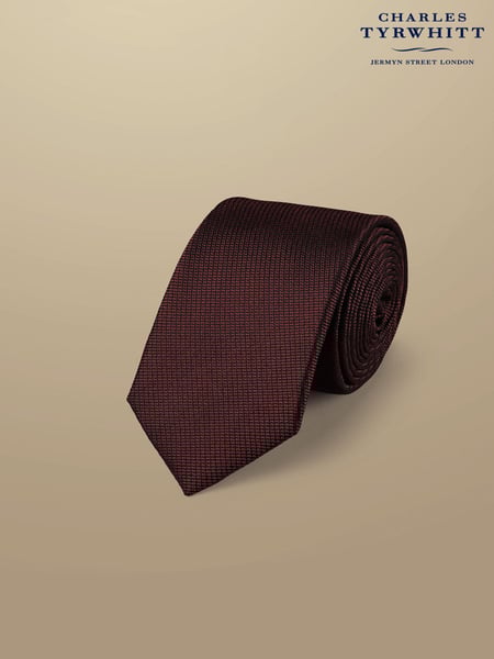 Charles Tyrwhitt Burgundy Red Silk Stain Resist Slim Tie (871635) | € 55