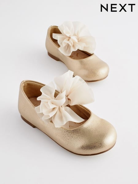 Gold Wide Fit (G) Mary Jane Flower Girl Bow Occasion Shoes (889458) | € 28 - € 31