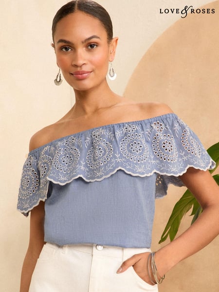 Love & Roses Blue Chambray Broderie Bardot Trim Detail Top (965820) | € 21