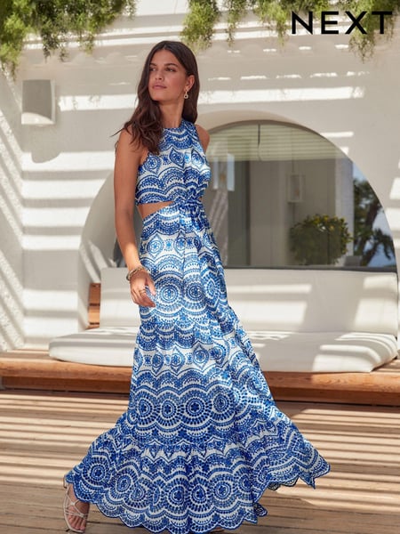 Blue/White Premium Broderie Cut-Out Detail Dress (968226) | € 36