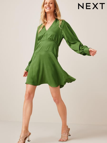 Olive Green Satin Jacquard Mini Dress (A61876) | € 16