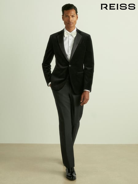 Reiss Black Ace Velvet Single Breasted Slim Fit Jacket (A76258) | € 465