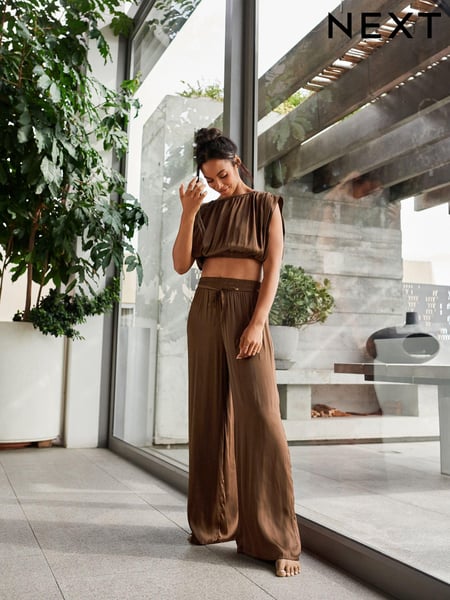 Rochelle Brown Satin Top (A85651) | € 14
