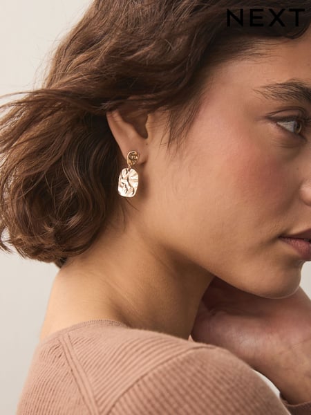 Gold Tone Mini Molton Drop Earrings (AA1614) | € 12