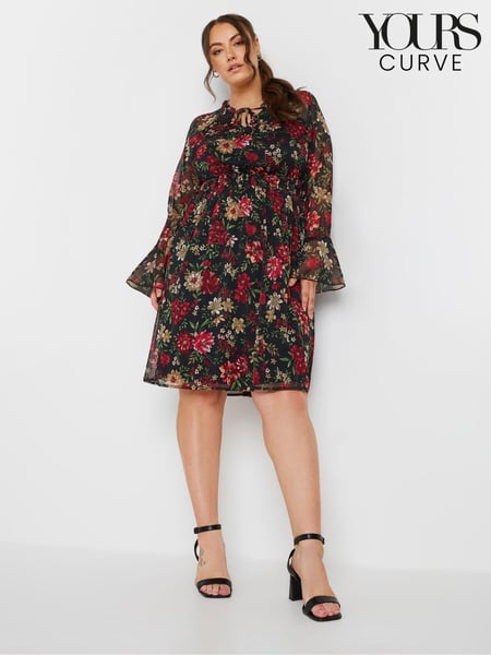 Yours Curve Red Tie Neck Chiffon Dress (AA2418) | € 53