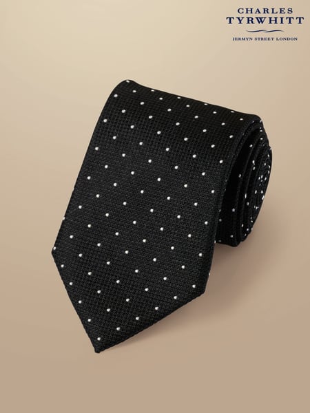 Charles Tyrwhitt Black Silk Spot Stain Resistant Tie (AA3545) | € 55