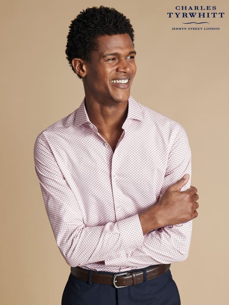 Charles Tyrwhitt Red Slim Fit Non-iron Medallion Print 100% Cotton Shirt (AA3966) | € 109