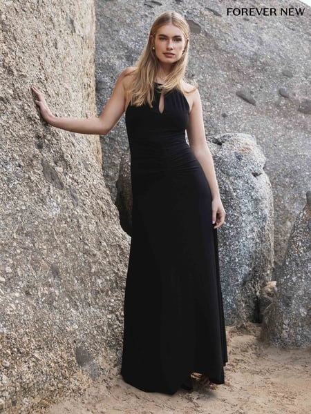Forever New Black Whitney Gathered Midi Dress (AA4891) | € 86
