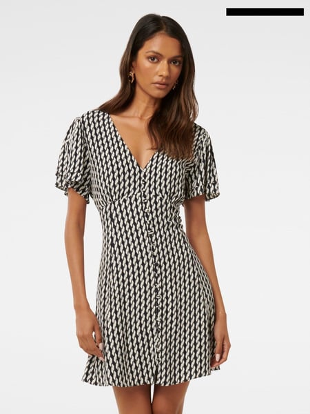 Forever New Black Pria Petite Button Through Mini Dress (AA4937) | € 54