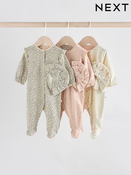 Pink Baby Sleepsuit with Matching 100% Cotton Turbans 3 Pack (0mths-2yrs) (AA5449) | € 41 - € 44