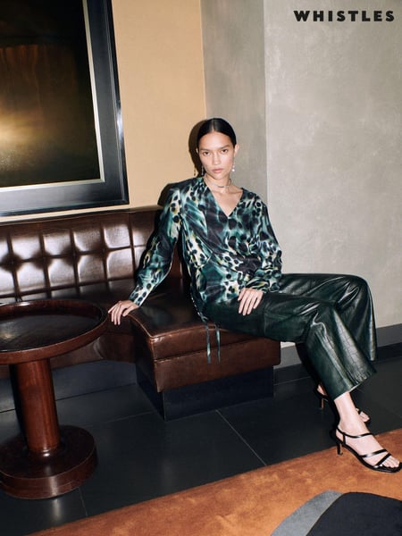 Whistles Green Misty Leopard Print V-Neck Blouse (AB4384) | € 77