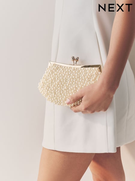 White Faux Pearl Clasp Clutch (AB7745) | € 61