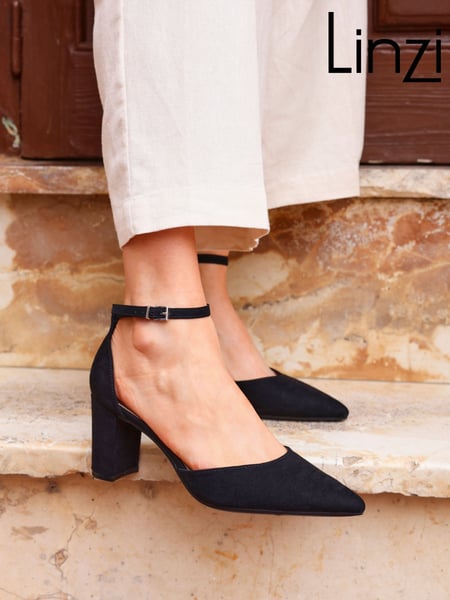 Linzi Black Leona Closed Back Court Block Heels (AB9001) | € 56
