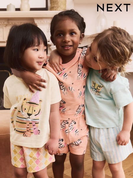 Purple Short Pyjamas 3 Pack (9mths-12yrs) (AC0784) | € 35 - € 44