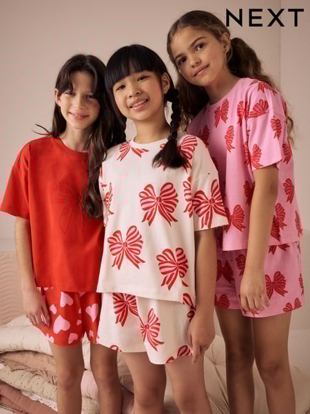 Red/Pink Pyjamas 3 Pack (3-16yrs) (AC2710) | € 37 - € 47