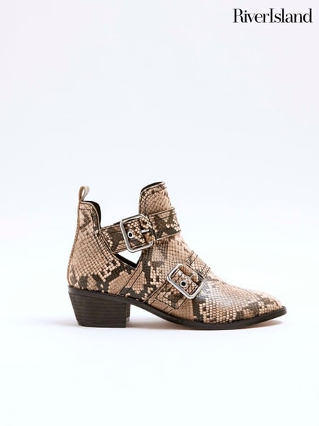 River Island Brown Snake Cut Out Western Boots (AC5964) | € 33