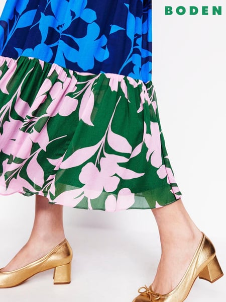 Boden Gold Block Heel Pumps (AC8422) | € 91