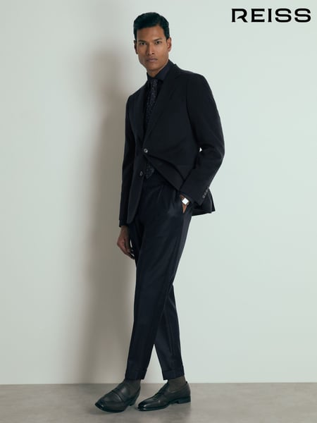 Reiss Navy Gallo Atelier Tapered Wool Suit Trousers (AC9315) | € 543
