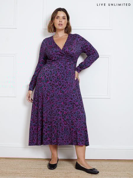Live Unlimited Black Petite Bright Leopard Wrap Dress With Blousen Sleeves (AD2455) | € 46