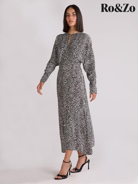 Ro&Zo Black Mono Dalmatian Print Batwing Sleeve Midaxi Dress (AG2179) | € 100