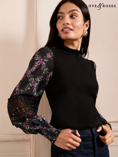 Love & Roses Black Floral Woven Sleeve Frill Neck Finge Gauge Knitted Jumper (AG3457) | € 37
