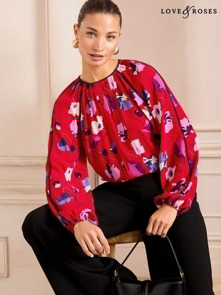 Love & Roses Red Poppy Pintuck Crew Neck Long Sleeve Blouse (AG8633) | € 59