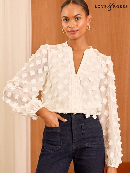 Love & Roses Ivory 3D Floral Print V-Neck Long Sleeve Blouse (AG8641) | € 66