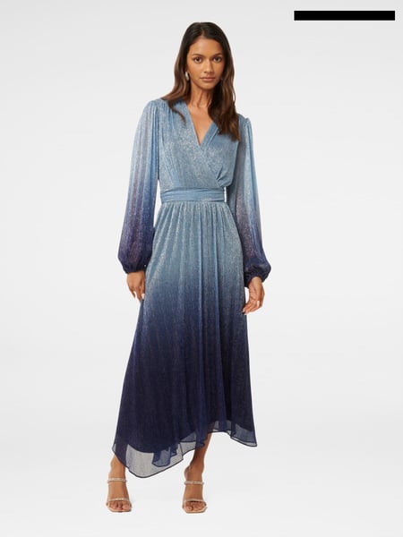 Forever New Blue Gisele Petite Ombre Plisse Maxi Dress (AH6725) | € 105