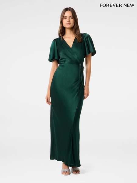Forever New Green Chelsea Flutter Sleeves Satin Maxi Dress (AJ0369) | € 130