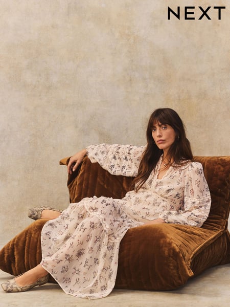 Cream Ditsy Floral Long Sleeve V-Neck Tiered Sheer Lace Boho Midi Dress (AJ2361) | € 96